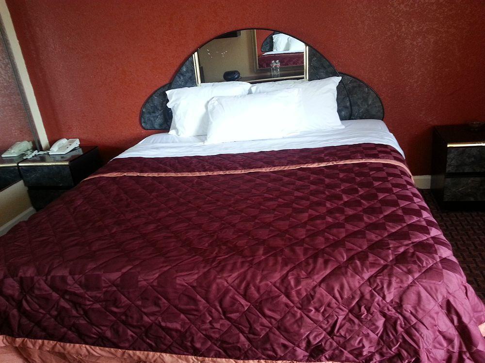 Southmore Motel Хьюстон Экстерьер фото