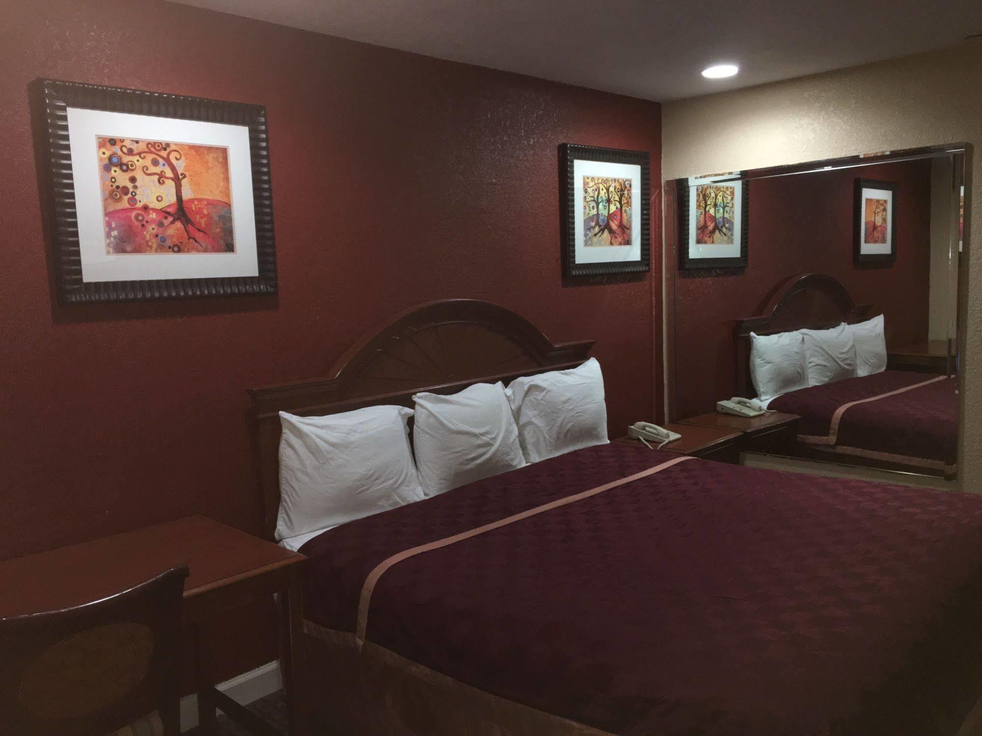 Southmore Motel Хьюстон Экстерьер фото